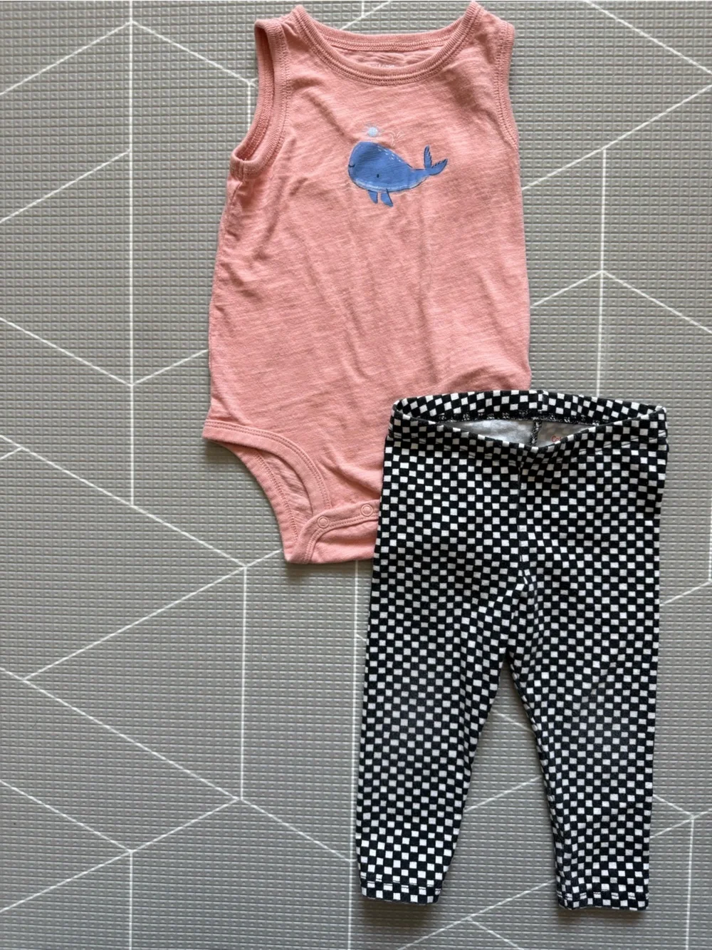 Carters|Baby girl or boy Coral sleeveless onesie,simple Whale print & checkered•